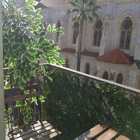 Superieures Privees, Plein Centre-ville De - Hubert Homestay