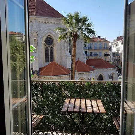 Homestay Superieures Privees, Plein Centre-ville De - Hubert *