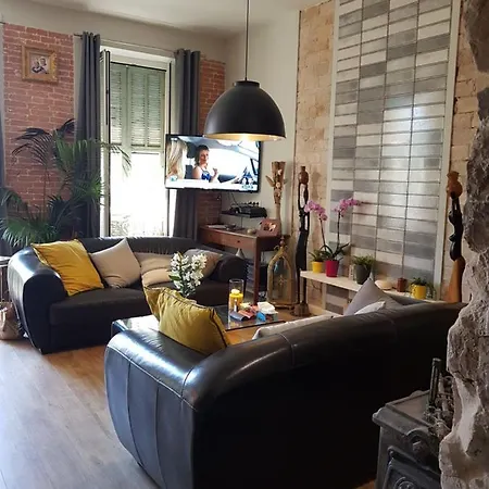 Homestay Superieures Privees, Plein Centre-ville De - Hubert Nice