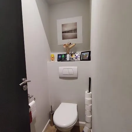 Homestay Superieures Privees, Plein Centre-ville De - Hubert Nice